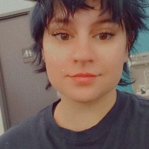 Meet your Posher, Kaitlyn